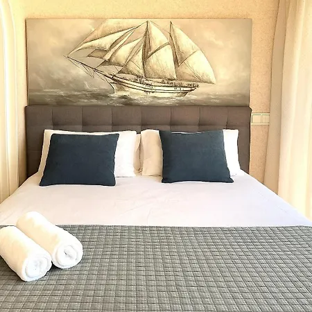 Beachfront With Garage * Benidorm