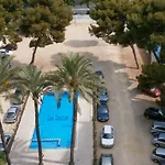 Beachfront With Garage *
