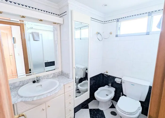 Apartman Beachfront With Garage